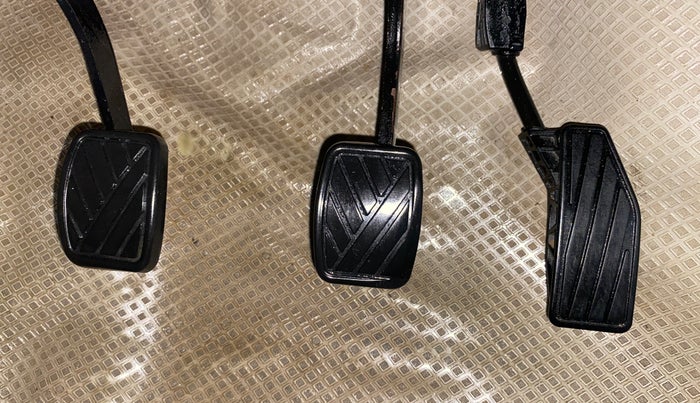 2017 Maruti Dzire ZXI PLUS, Petrol, Manual, 86,427 km, Pedals