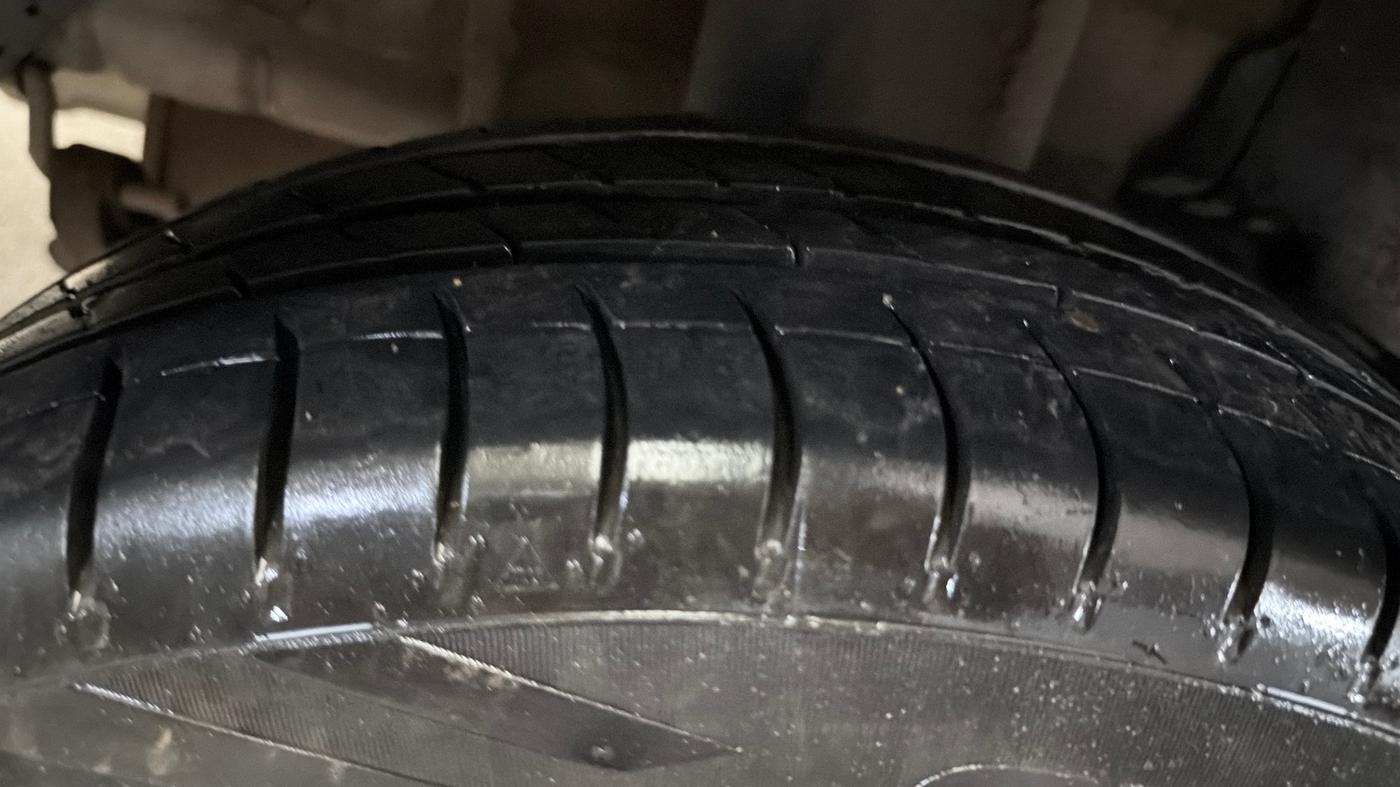 2022 Tata TIGOR XZ PLUS CNG, CNG, Manual, 61,141 km, Right Rear Tyre Tread