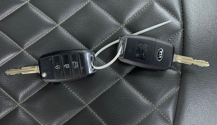 2020 KIA SELTOS HTK 1.5 PETROL, Petrol, Manual, 44,173 km, Lock system - Dork lock functional only from remote key
