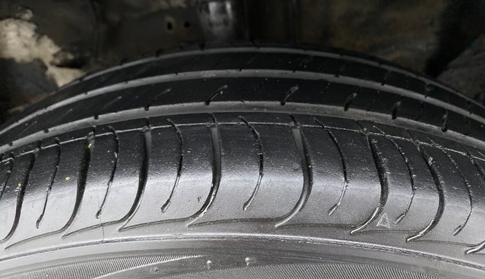 2020 KIA SELTOS HTK 1.5 PETROL, Petrol, Manual, 44,173 km, Right Front Tyre Tread