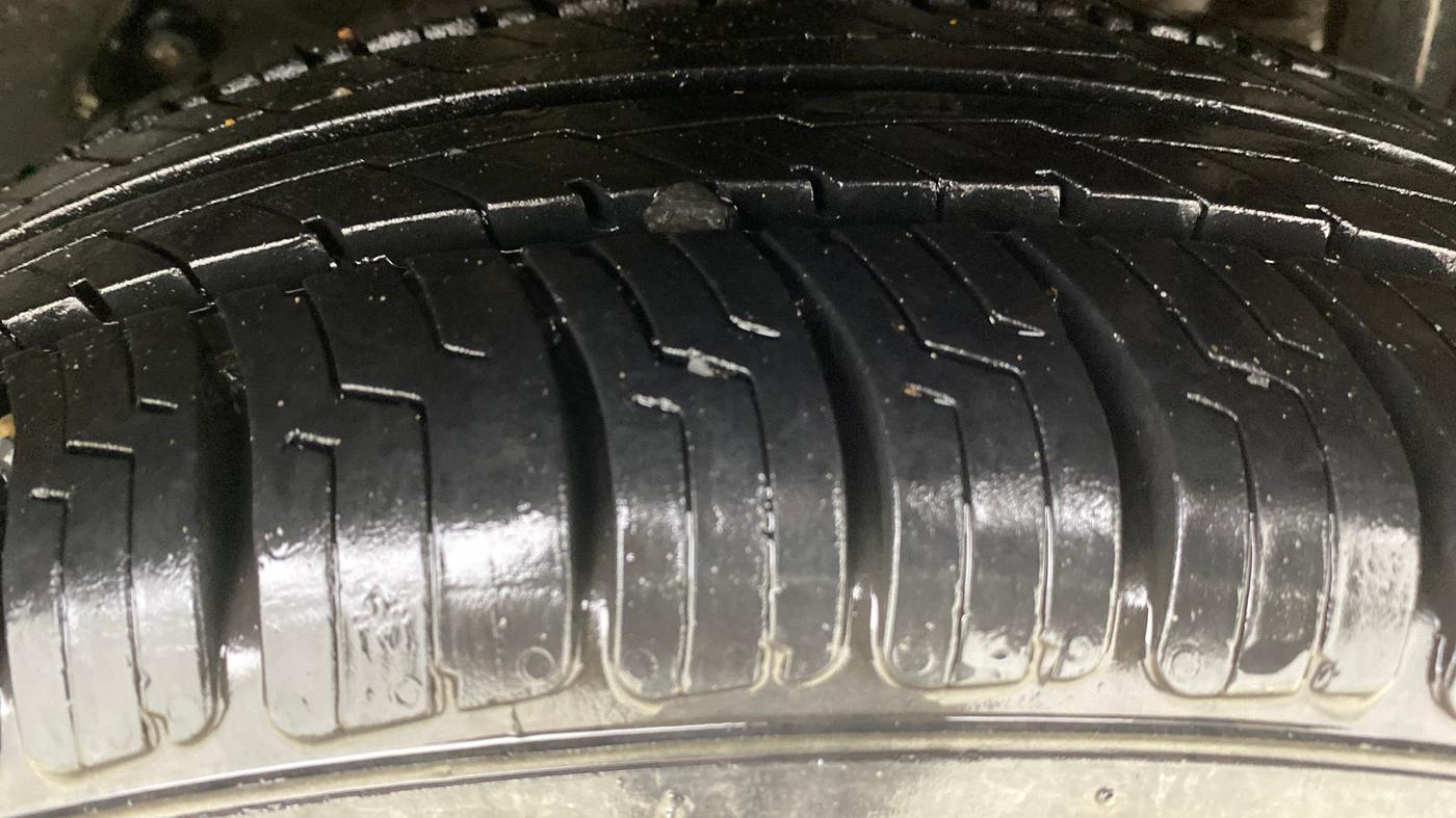 2017 Tata Tiago XT PETROL, Petrol, Manual, 75,258 km, Left Rear Tyre Tread