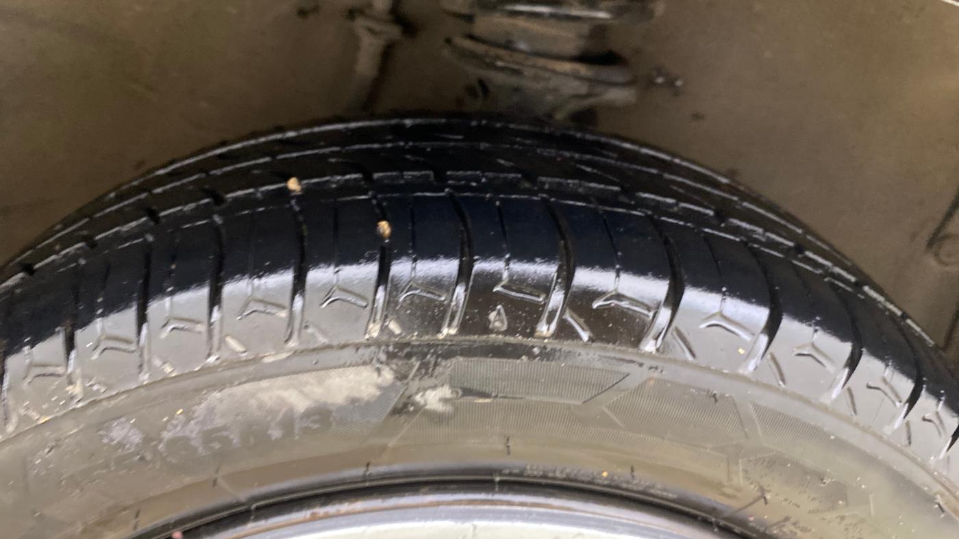 2016 Maruti Alto K10 VXI, Petrol, Manual, 99,877 km, Right Front Tyre Tread