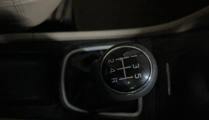 2015 Maruti Ciaz VXI+, Petrol, Manual, 67,224 km, Gear Lever