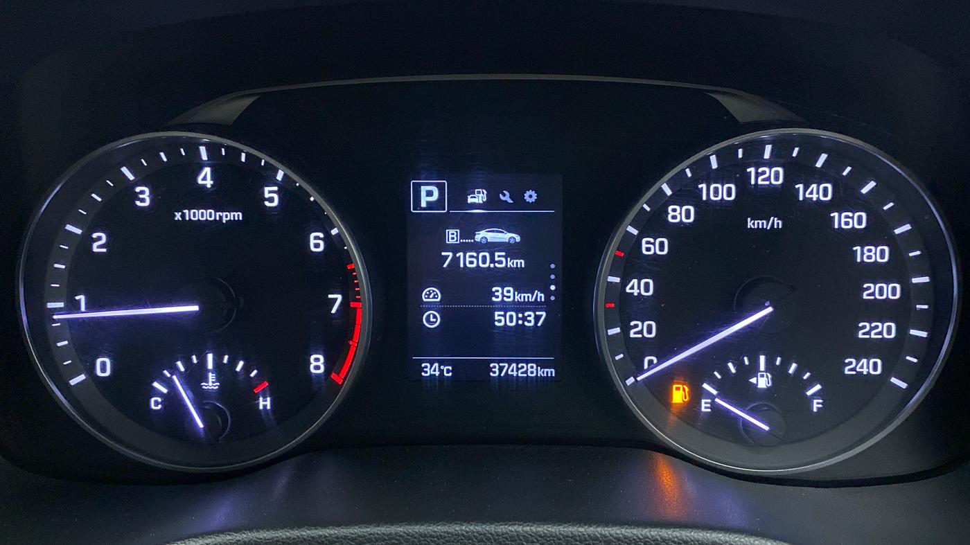 2019 Hyundai New Elantra 2.0 SX AT PETROL, Petrol, Automatic, 37,705 km, Odometer Image