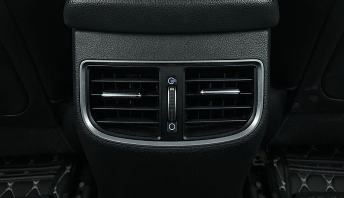 2019 Hyundai New Elantra 2.0 SX AT PETROL, Petrol, Automatic, 37,705 km, Rear AC Vents