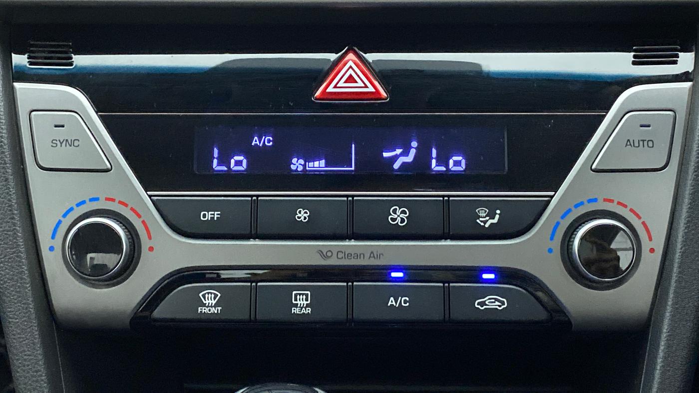 2019 Hyundai New Elantra 2.0 SX AT PETROL, Petrol, Automatic, 37,705 km, Automatic Climate Control