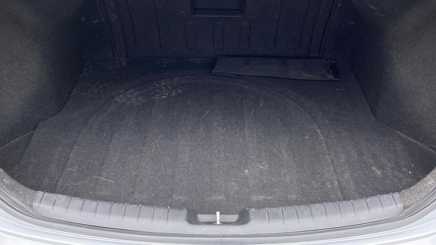 2019 Hyundai New Elantra 2.0 SX AT PETROL, Petrol, Automatic, 37,705 km, Boot Inside