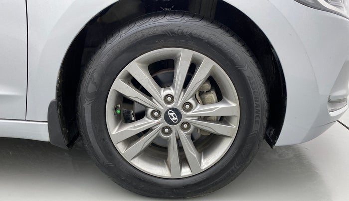 2019 Hyundai New Elantra 2.0 SX AT PETROL, Petrol, Automatic, 37,705 km, Right Front Wheel