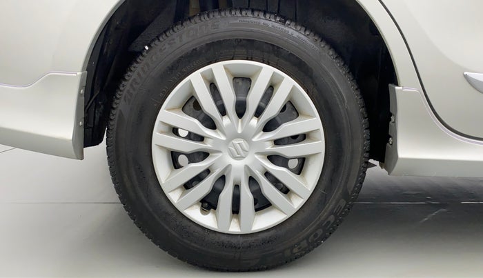 2017 Maruti Dzire VXI AMT, Petrol, Automatic, 35,401 km, Right Rear Wheel
