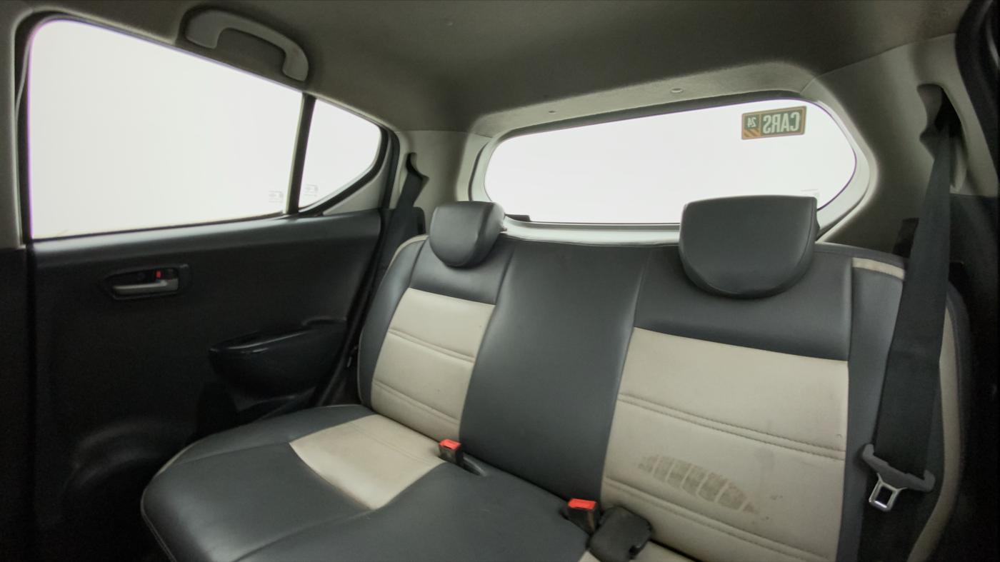 2011 Maruti A Star VXI, Petrol, Manual, 79,392 km, Right Side Rear Door Cabin