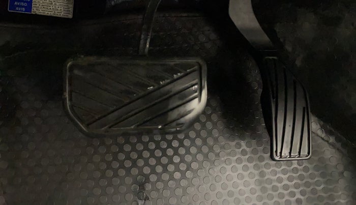 2021 Toyota URBAN CRUISER PREMIUM GRADE AT, Petrol, Automatic, 81,443 km, Pedals