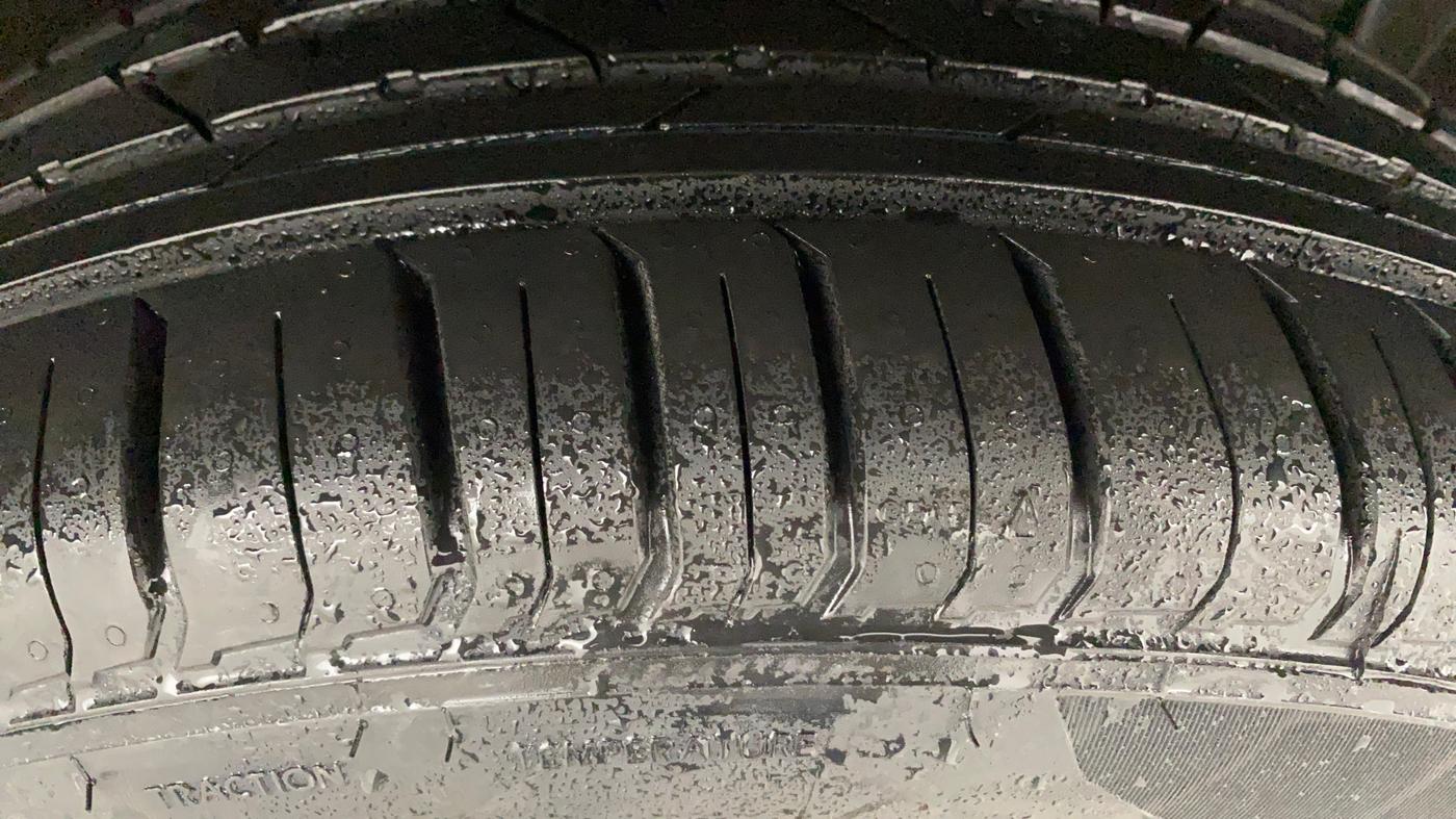 2021 Toyota URBAN CRUISER PREMIUM GRADE AT, Petrol, Automatic, 81,443 km, Left Rear Tyre Tread