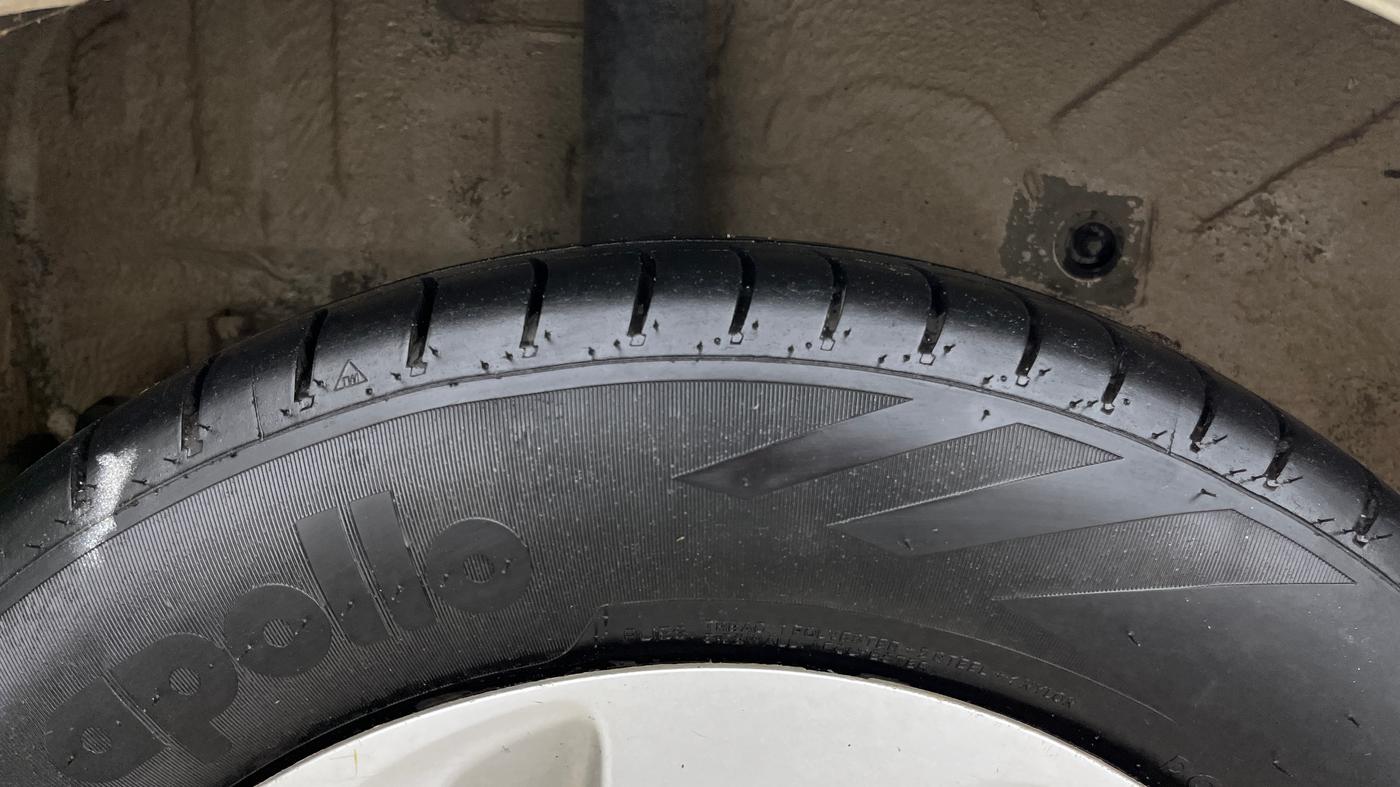 2016 Maruti Celerio ZDI, Diesel, Manual, 59,828 km, Right Rear Tyre Tread
