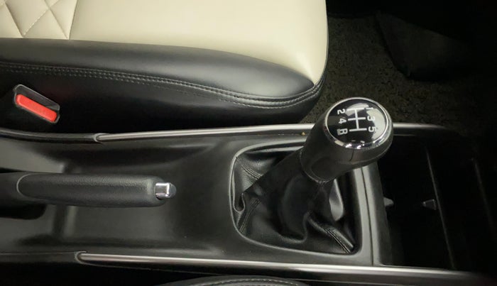 2019 Maruti Baleno DELTA PETROL 1.2, Petrol, Manual, 66,791 km, Gear Lever