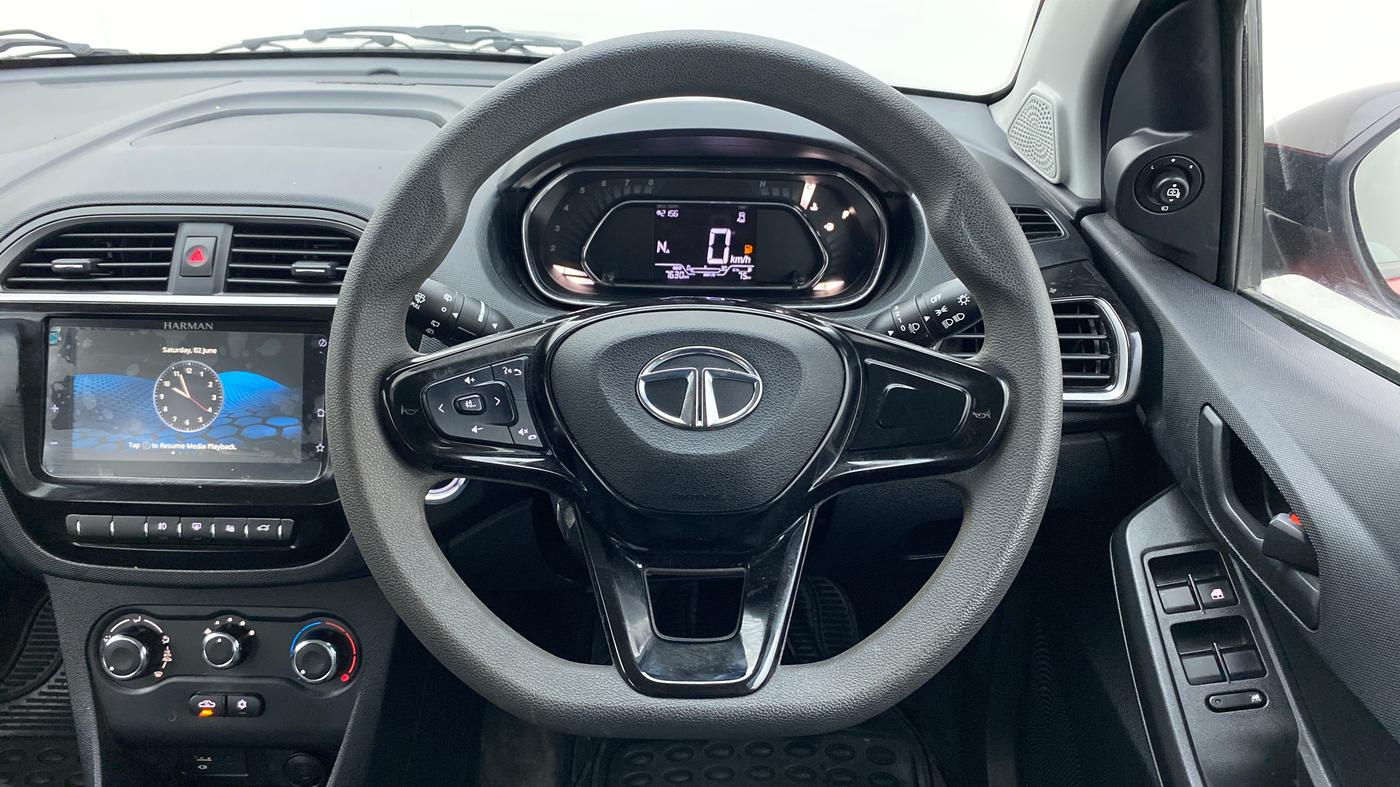 2022 Tata TIAGO NRG XZ AMT, Petrol, Automatic, 7,630 km, Steering Wheel Close Up