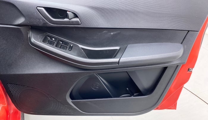 2022 Tata TIAGO NRG XZ AMT, Petrol, Automatic, 7,630 km, Driver Side Door Panels Control