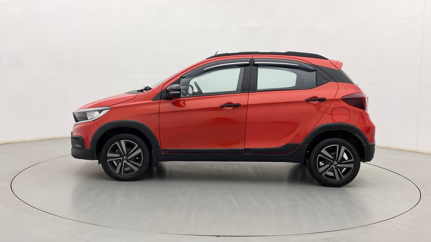 2022 Tata TIAGO NRG XZ AMT, Petrol, Automatic, 7,630 km, Left Side