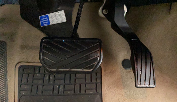 2020 Maruti Ciaz ALPHA 1.5 AT SHVS, Petrol, Automatic, 17,375 km, Pedals