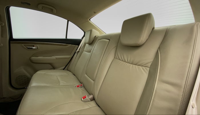 2020 Maruti Ciaz ALPHA 1.5 AT SHVS, Petrol, Automatic, 17,375 km, Right Side Rear Door Cabin