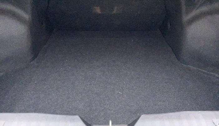 2020 Maruti Ciaz ALPHA 1.5 AT SHVS, Petrol, Automatic, 17,375 km, Boot Inside