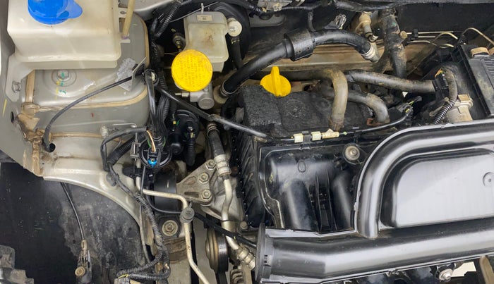 2020 Renault Kwid RXT 1.0 AMT (O), Petrol, Automatic, 56,327 km, Engine View - Right