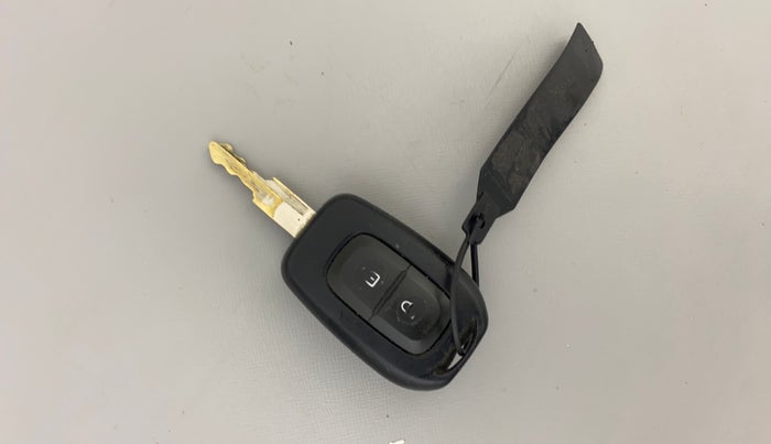 2020 Renault Kwid RXT 1.0 AMT (O), Petrol, Automatic, 56,327 km, Key Close Up