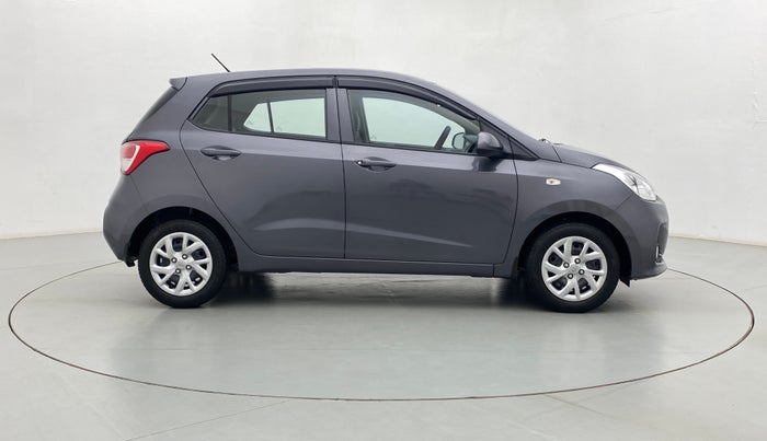 2017 Hyundai Grand i10 SPORTZ 1.2 KAPPA VTVT, Petrol, Manual, 9,253 km, Right Side View