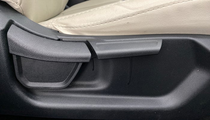2021 Hyundai Creta E, Diesel, Manual, 12,698 km, Driver Side Adjustment Panel