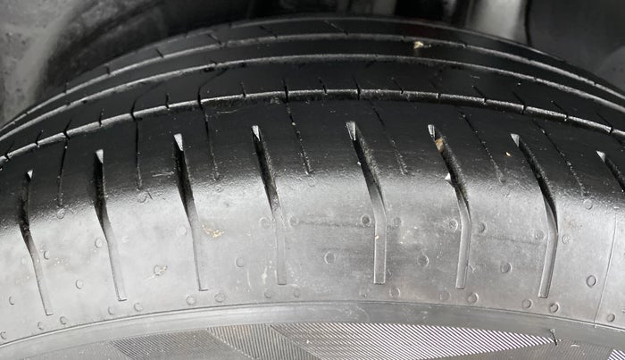 2021 Hyundai Creta E, Diesel, Manual, 12,698 km, Left Rear Tyre Tread
