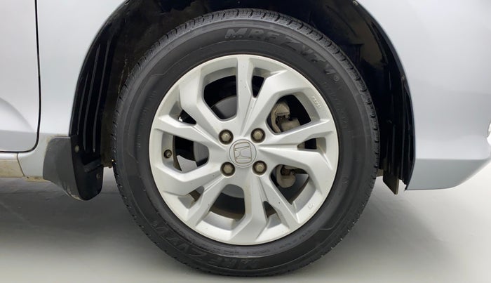 2019 Honda Amaze 1.2 V CVT I VTEC, Petrol, Automatic, 11,524 km, Right Front Wheel