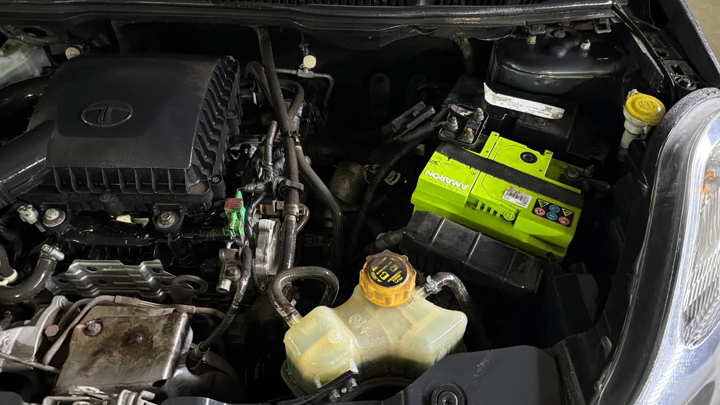 2018 Tata NEXON XM PETROL, Petrol, Manual, 42,767 km, Engine View - Left