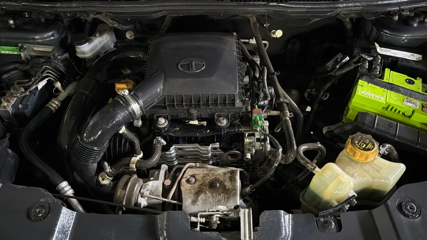 2018 Tata NEXON XM PETROL, Petrol, Manual, 42,767 km, Engine View