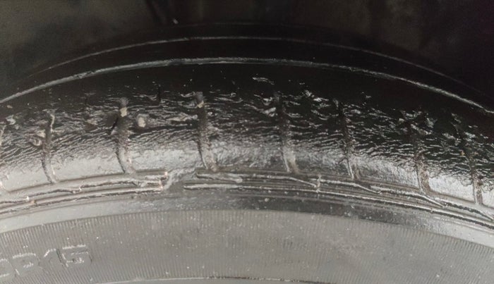 2019 Tata TIGOR XZ PLUS PETROL, Petrol, Manual, 72,772 km, Left Front Tyre Tread