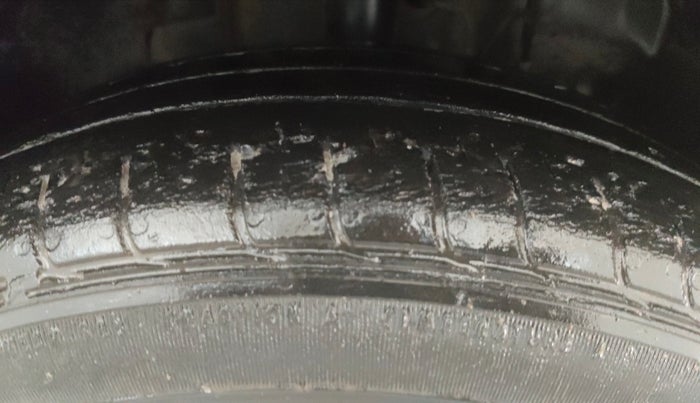 2019 Tata TIGOR XZ PLUS PETROL, Petrol, Manual, 72,772 km, Right Front Tyre Tread