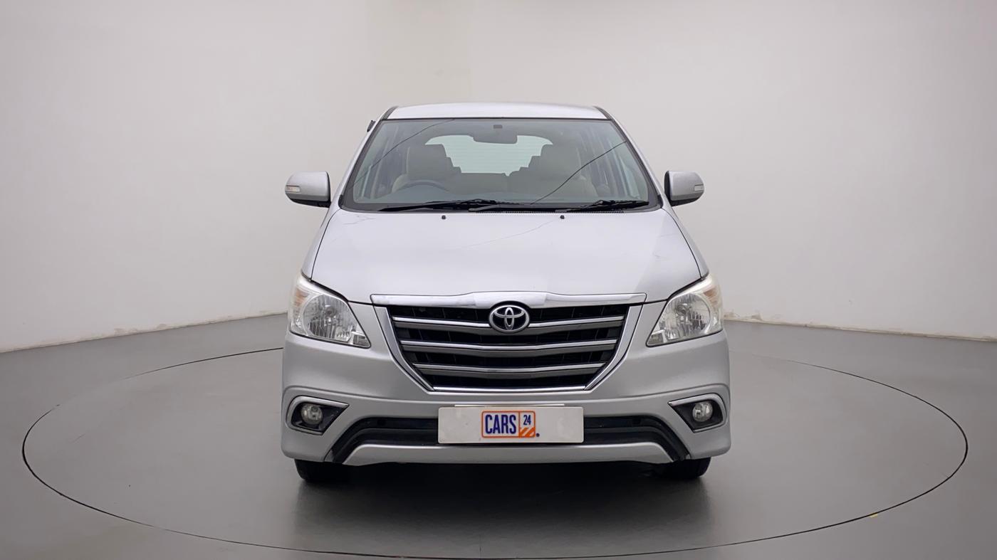 2014 Toyota Innova 2.5 VX 8 STR BS IV, Diesel, Manual, 84,292 km, Front