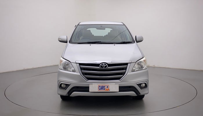 2014 Toyota Innova 2.5 VX 8 STR BS IV, Diesel, Manual, 84,292 km, Front