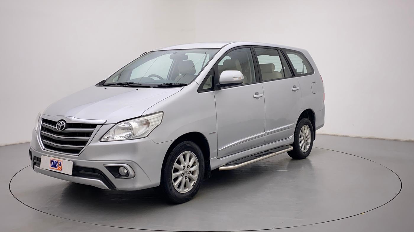 2014 Toyota Innova 2.5 VX 8 STR BS IV, Diesel, Manual, 84,292 km, Left Front Diagonal