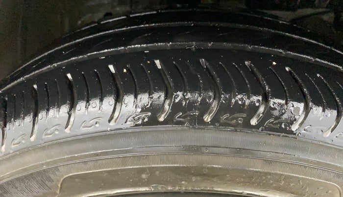 2024 Honda Amaze 1.2L I-VTEC VX, CNG, Manual, 18,907 km, Right Front Tyre Tread