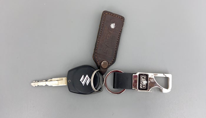 2019 Maruti Dzire VDI, Diesel, Manual, 21,577 km, Key Close-up
