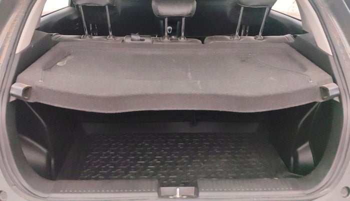 2024 Maruti FRONX DELTA PLUS 1.2L AGS, Petrol, Automatic, 6,578 km, Boot Inside