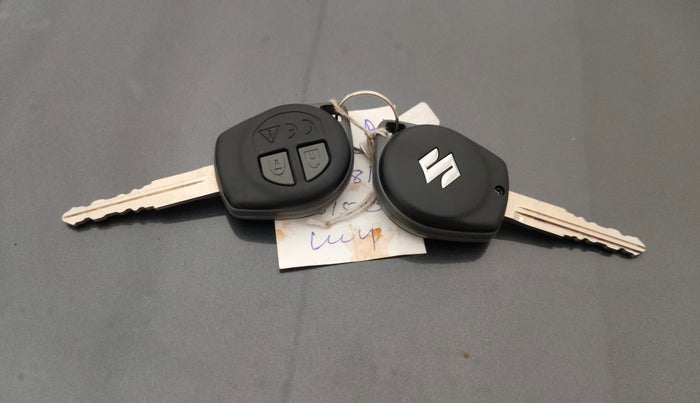 2024 Maruti FRONX DELTA PLUS 1.2L AGS, Petrol, Automatic, 6,578 km, Key Close Up