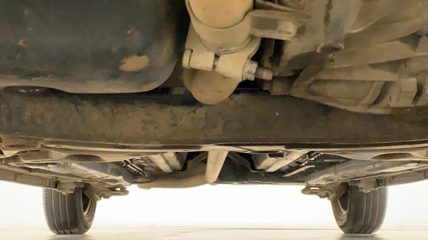 2012 Maruti Swift VDI, Diesel, Manual, 76,775 km, Front Underbody