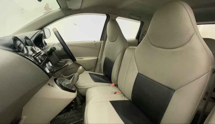 2015 Datsun Go Plus T, Petrol, Manual, 51,727 km, Right Side Front Door Cabin