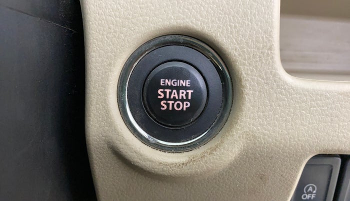 2017 Maruti Ciaz ZETA DIESEL 1.3, Diesel, Manual, 1,41,965 km, Keyless Start/ Stop Button