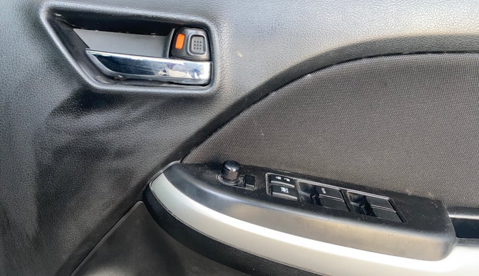 2018 Maruti Baleno ZETA PETROL 1.2, Petrol, Manual, 76,839 km, Driver Side Door Panels Control