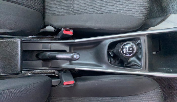 2018 Maruti Baleno ZETA PETROL 1.2, Petrol, Manual, 76,839 km, Gear Lever