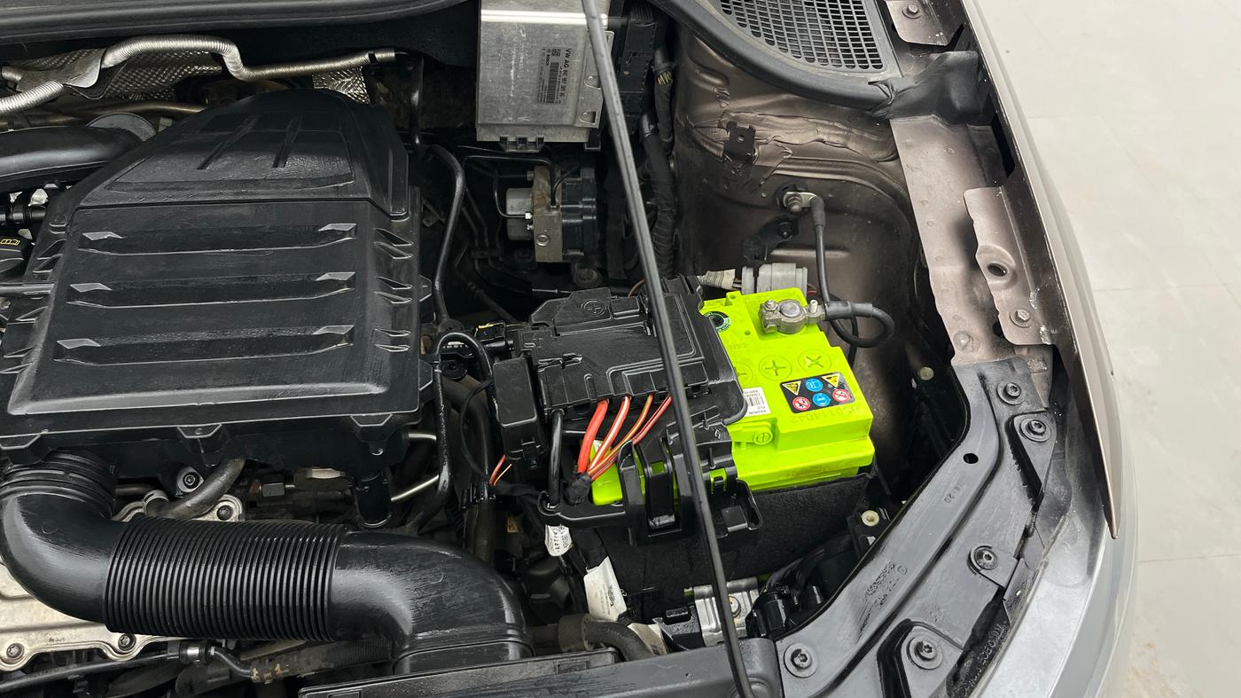 2021 Volkswagen Vento HIGHLINE 1.0L TSI, Petrol, Manual, 77,966 km, Engine View - Left