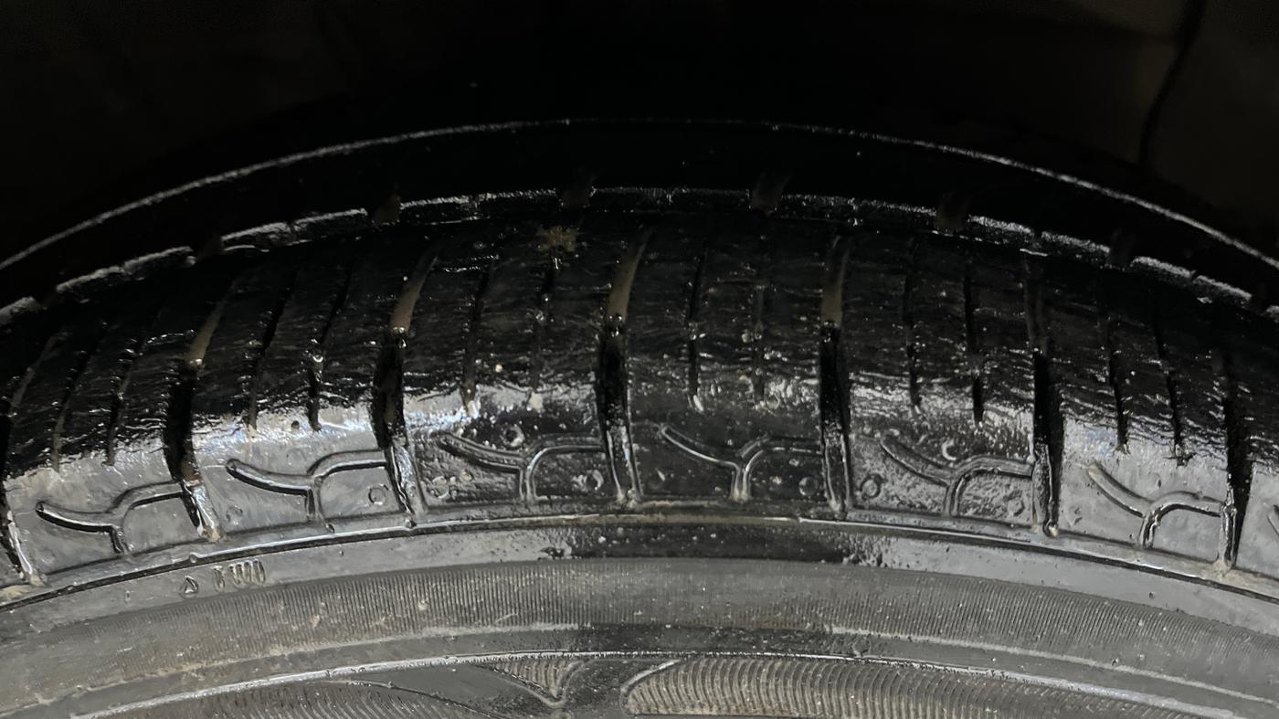 2019 Hyundai NEW SANTRO SPORTZ AMT, Petrol, Automatic, 32,760 km, Right Front Tyre Tread