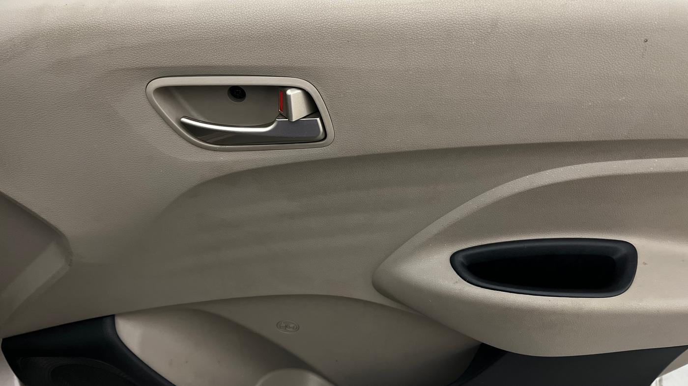 2019 Hyundai NEW SANTRO SPORTZ AMT, Petrol, Automatic, 32,760 km, Driver Side Door Panels Control