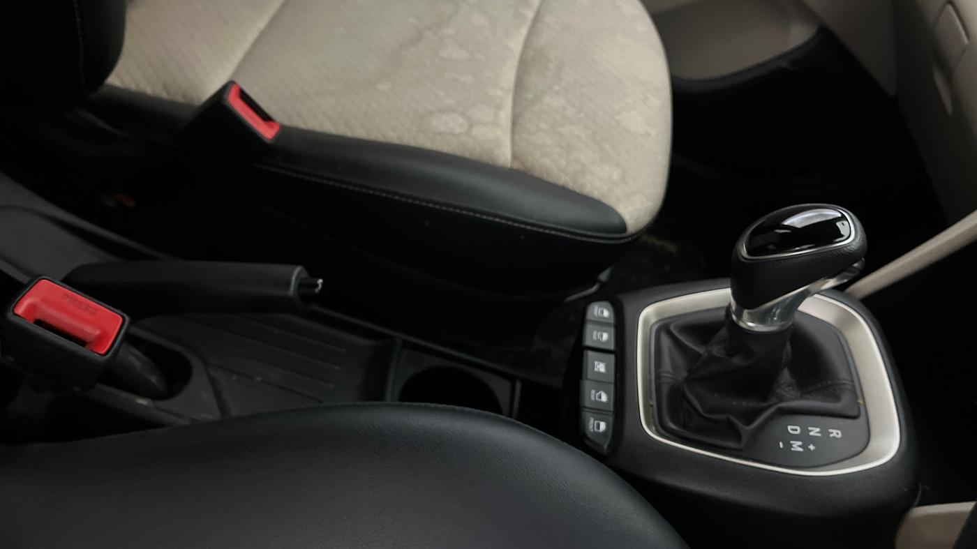 2019 Hyundai NEW SANTRO SPORTZ AMT, Petrol, Automatic, 32,760 km, Gear Lever